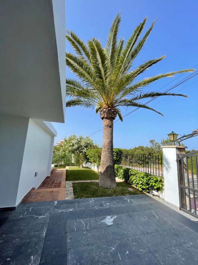 Villa Garrido Puerto Colom Exteriör bild